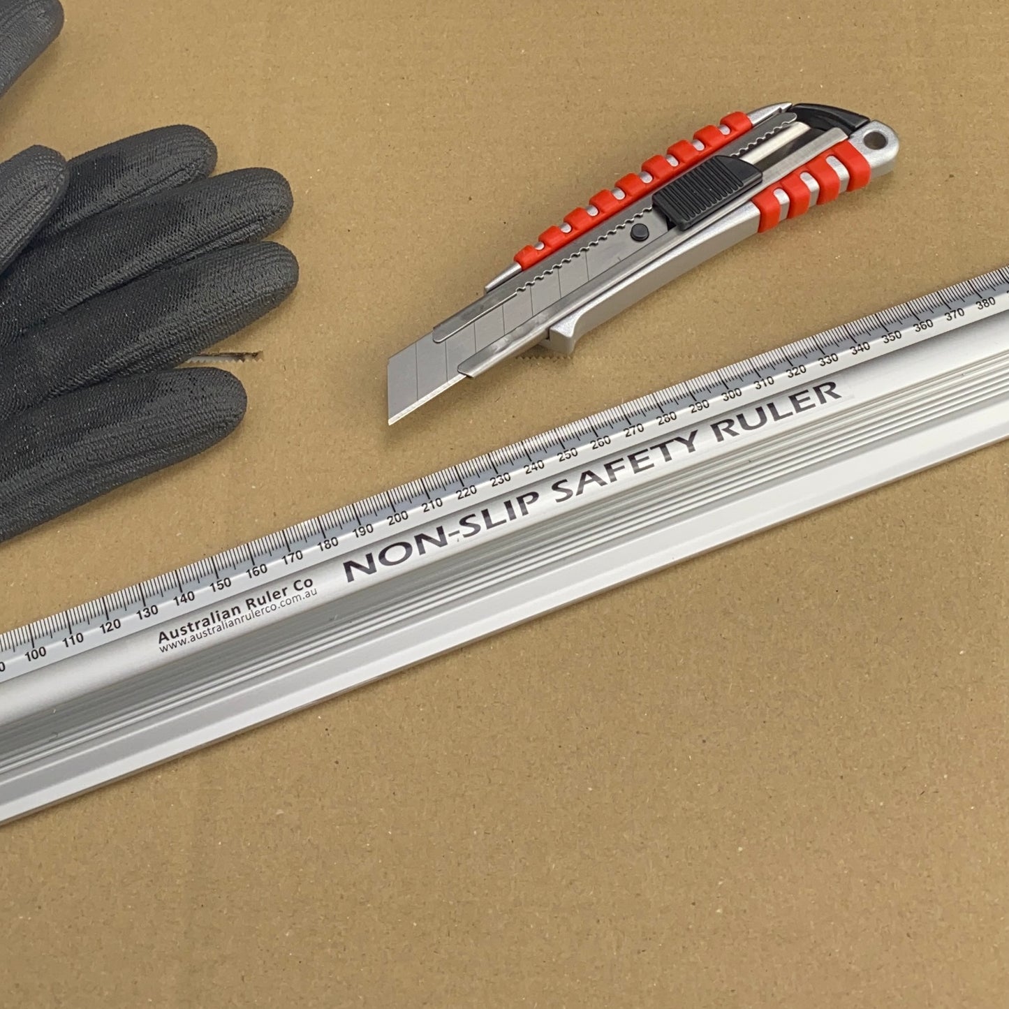 STERLING Metal Zebra 18mm Auto-lock Cutter