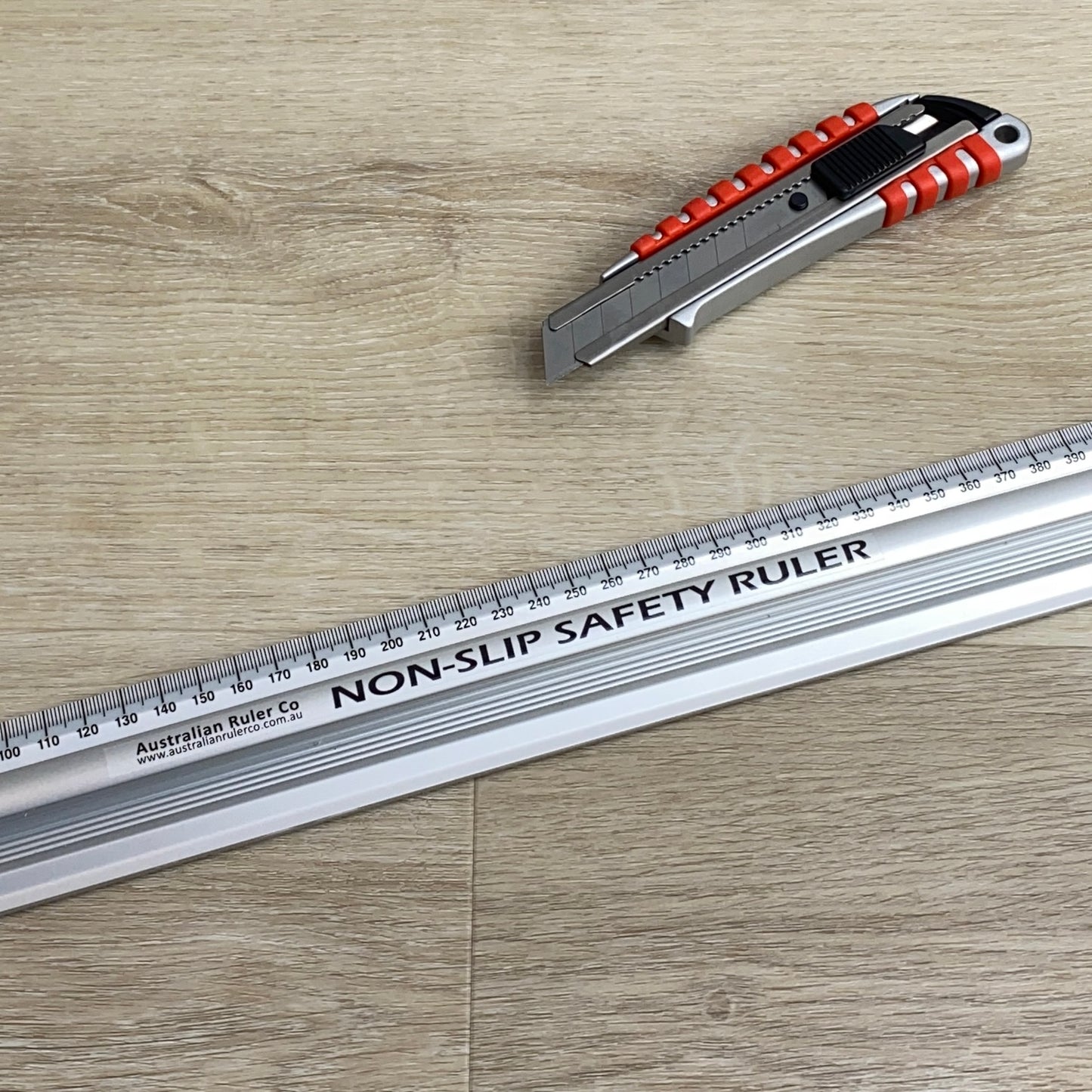 STERLING Metal Zebra 18mm Auto-lock Cutter